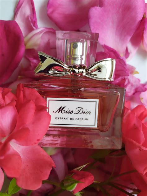 miss dior parfem 2014|Miss Dior flowers for women.